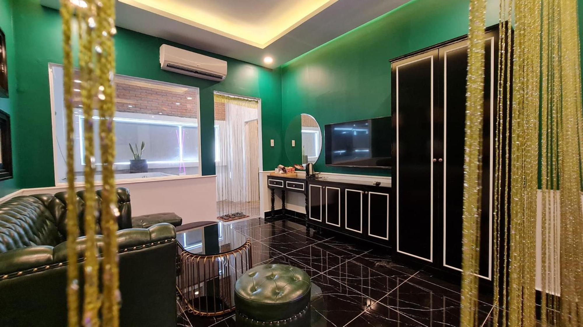 Tan Binh Hotel ホーチミン市 エクステリア 写真