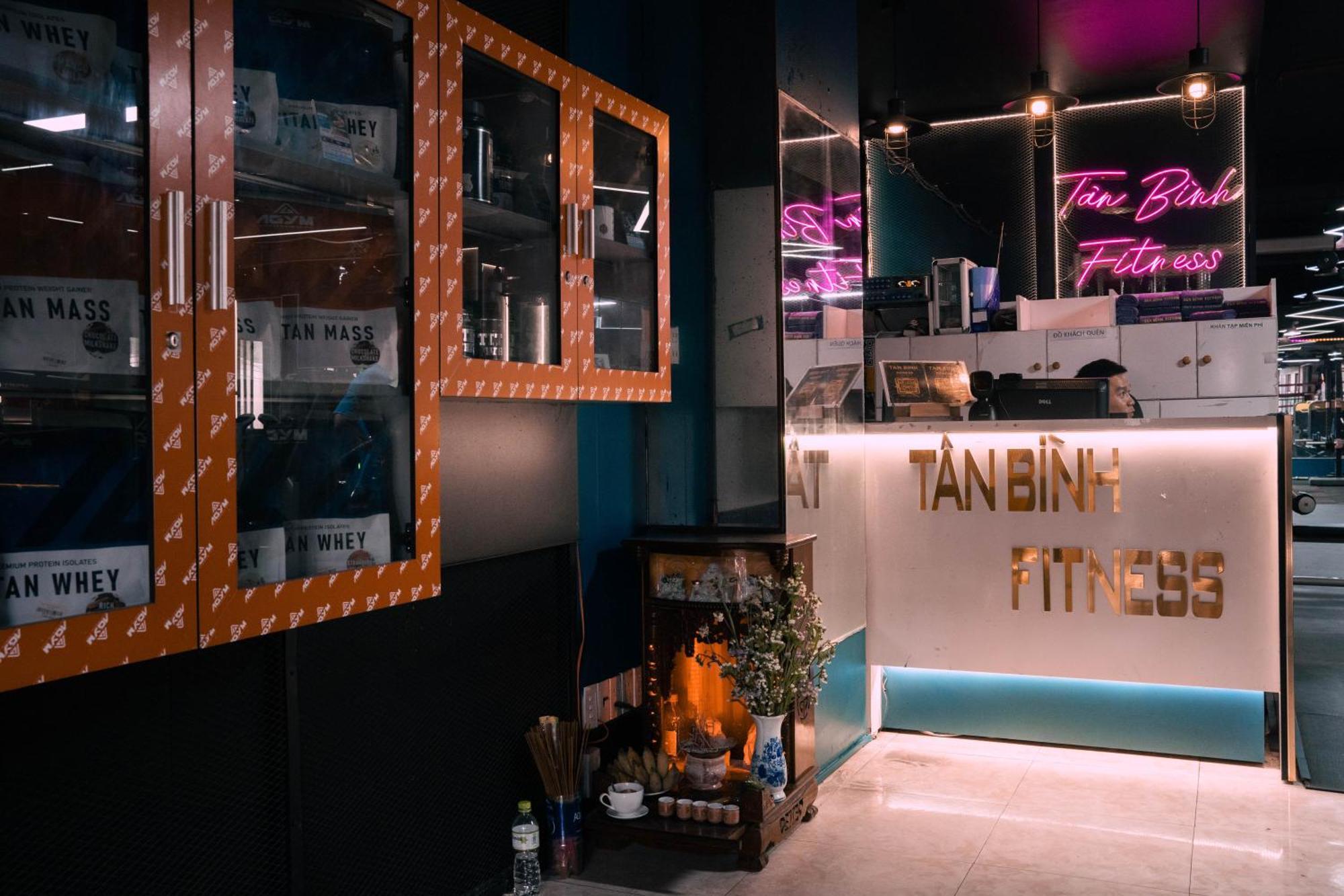 Tan Binh Hotel ホーチミン市 エクステリア 写真